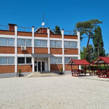 Héder Apartmanok Balatonfenyves Exterior foto